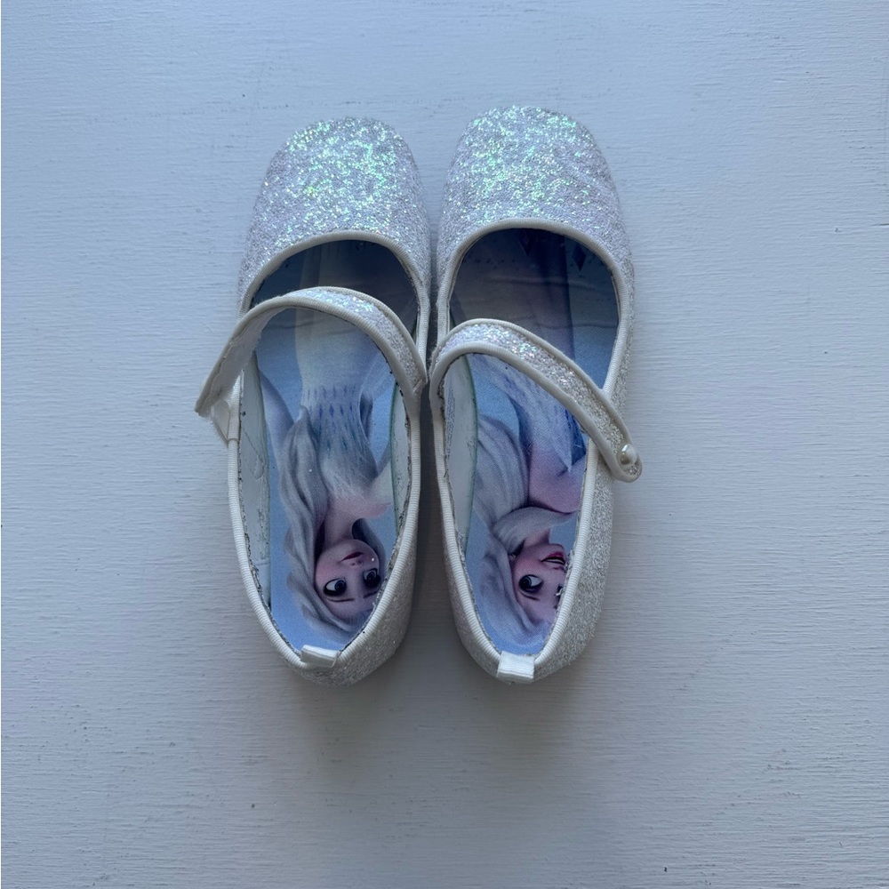 H&M White Dress Shoes with Frozen theme